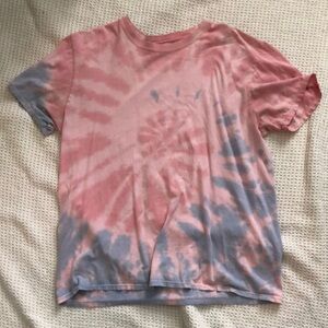 5 Shirts for 10 H&M Vintage Graphic Tees
